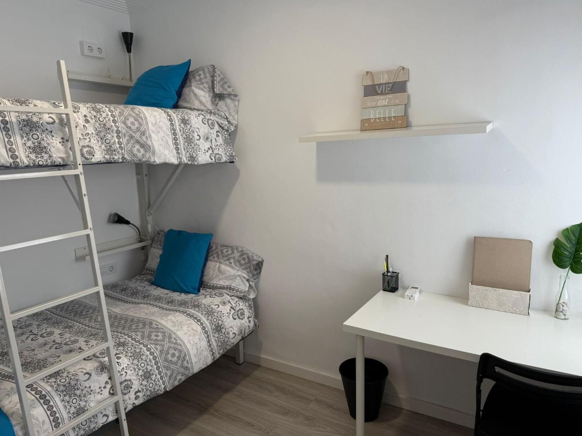 Apartamento Vega Baena Bagian luar foto