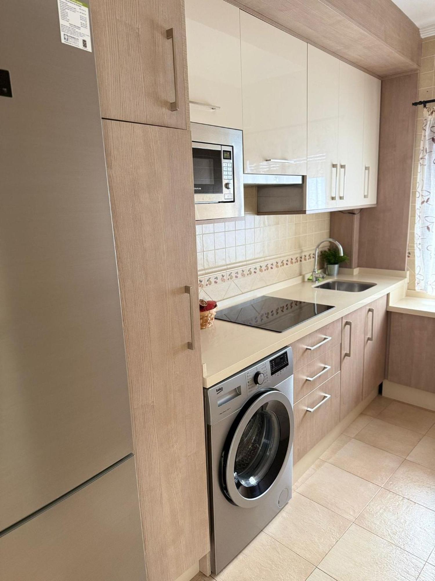 Apartamento Vega Baena Bagian luar foto