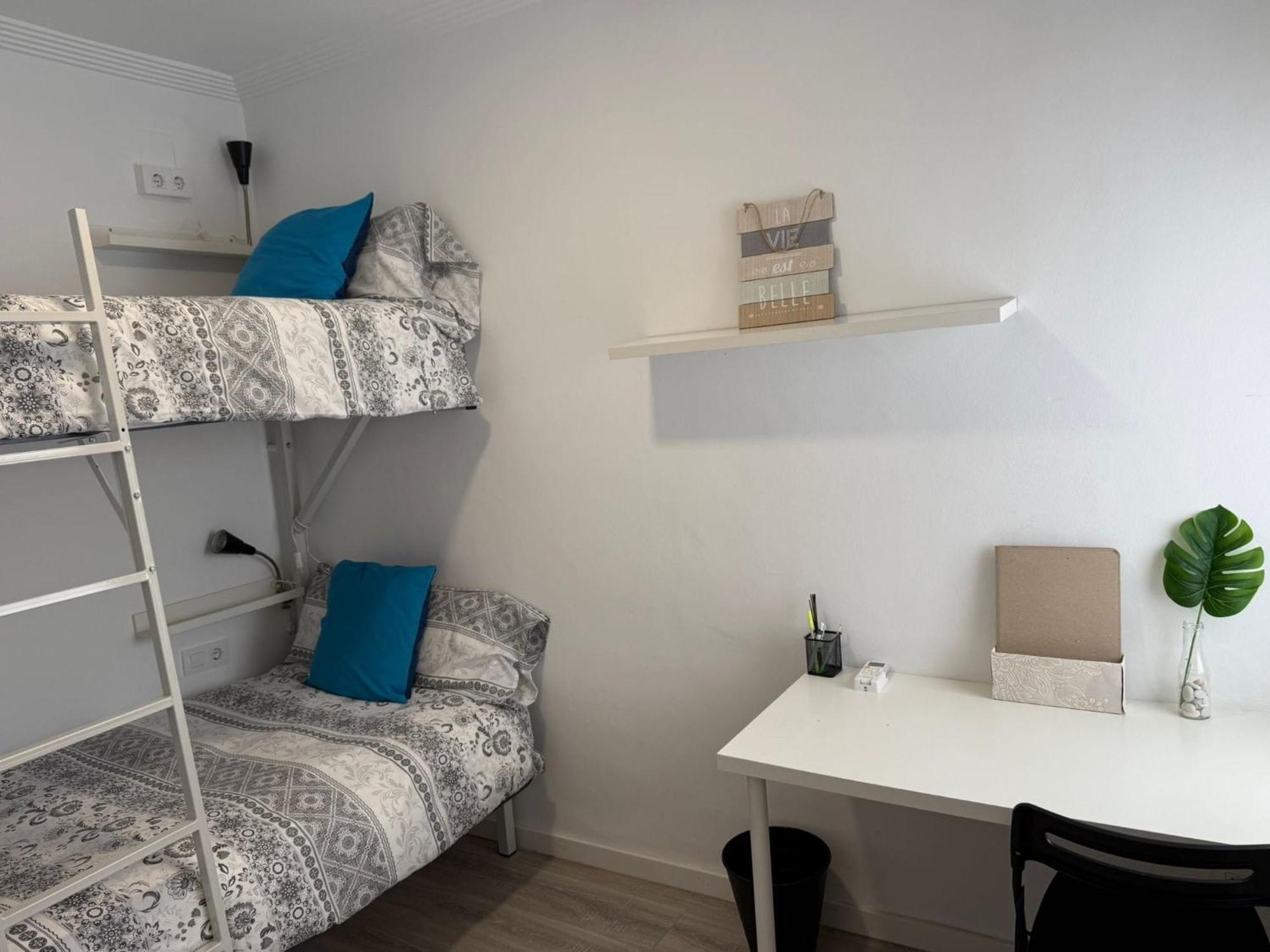 Apartamento Vega Baena Bagian luar foto